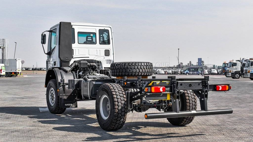 IVECO EUROCARGO ML150 Chassis 4×4, 15 Ton Approx. MY25 - الشاسيه شاحنة: صور 4 IVECO EUROCARGO ML150 Chassis 4×4, 15 Ton Approx. MY25 - الشاسيه شاحنة: صور 4