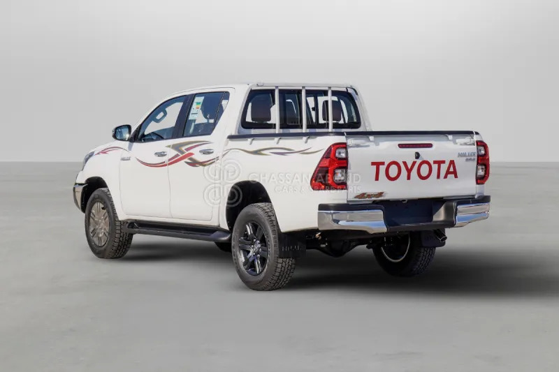 Toyota Hilux 4X4 Double Cabin - شاحنة البيك أب, الشاحنات الصغيرة كابينة مزدوجة: صور 4 Toyota Hilux 4X4 Double Cabin - شاحنة البيك أب, الشاحنات الصغيرة كابينة مزدوجة: صور 4