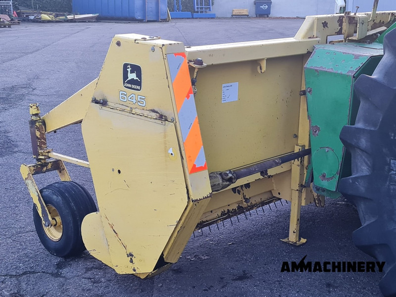 John Deere 645 Pickup - معدات حصادة الأعلاف: صور 4 John Deere 645 Pickup - معدات حصادة الأعلاف: صور 4
