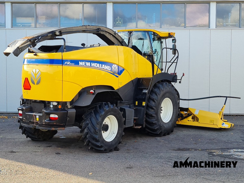 New Holland FR500 4WD - حصادة الأعلاف: صور 3 New Holland FR500 4WD - حصادة الأعلاف: صور 3