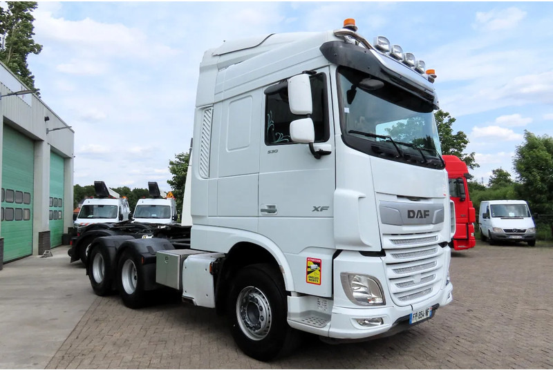 DAF XF 530 6x4 Retarder, Frigo, P-Cool, 2 beds - شاحنة جرار: صور 2 DAF XF 530 6x4 Retarder, Frigo, P-Cool, 2 beds - شاحنة جرار: صور 2