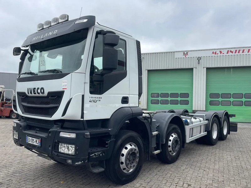 Iveco Trakker 410 PTO RETARDER, 8x4 , 442000 km! - الشاسيه شاحنة: صور 1 Iveco Trakker 410 PTO RETARDER, 8x4 , 442000 km! - الشاسيه شاحنة: صور 1