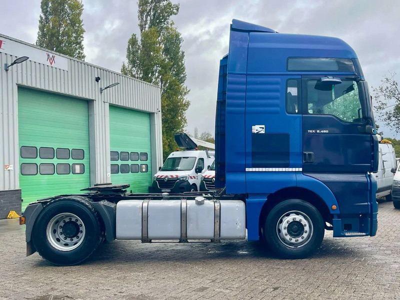 MAN TGA 18.480 Manual gearbox, manual injection GREAT CONDITION! - شاحنة جرار: صور 4 MAN TGA 18.480 Manual gearbox, manual injection GREAT CONDITION! - شاحنة جرار: صور 4