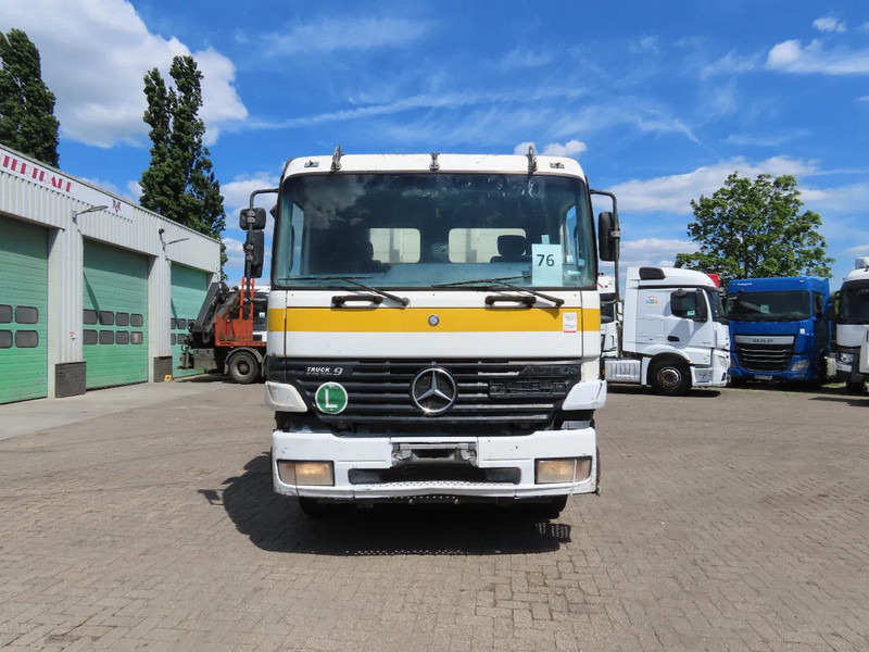 Mercedes-Benz Actros 2535 Crane Palfinger PK17000, 6x2 , 3 pedal. - شاحنة كرين: صور 4 Mercedes-Benz Actros 2535 Crane Palfinger PK17000, 6x2 , 3 pedal. - شاحنة كرين: صور 4