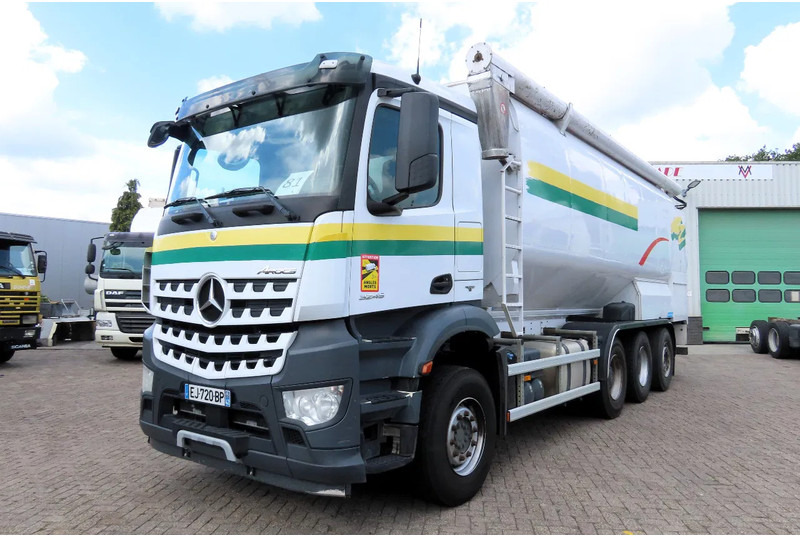 Mercedes-Benz Arocs 3245 8X4 SILO AUGER (FULL TRUCK IS FOR SALE) - شاحنة صهريج: صور 2 Mercedes-Benz Arocs 3245 8X4 SILO AUGER (FULL TRUCK IS FOR SALE) - شاحنة صهريج: صور 2