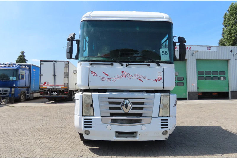 Renault Magnum 440 Mack! Manual gearbox. Royal truck - شاحنة جرار: صور 3 Renault Magnum 440 Mack! Manual gearbox. Royal truck - شاحنة جرار: صور 3