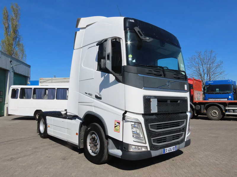 Volvo FH 460 YV2RTY0A3JB867622, FRIGO, 2X FUEL TANK, frigo, EURO6 - شاحنة جرار: صور 1 Volvo FH 460 YV2RTY0A3JB867622, FRIGO, 2X FUEL TANK, frigo, EURO6 - شاحنة جرار: صور 1