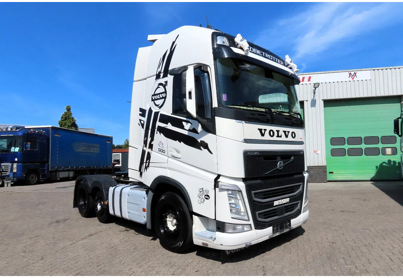 Volvo FH 500 YV2RT40C3JB860437 EURO6, 6x2, 2 tanks, - شاحنة جرار: صور 3 Volvo FH 500 YV2RT40C3JB860437 EURO6, 6x2, 2 tanks, - شاحنة جرار: صور 3