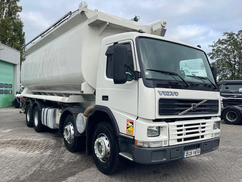 Volvo FM 12.380 8X4 SILO AUGER / AIR GREAT CONDITION / fully serviced! - شاحنة صهريج: صور 4 Volvo FM 12.380 8X4 SILO AUGER / AIR GREAT CONDITION / fully serviced! - شاحنة صهريج: صور 4