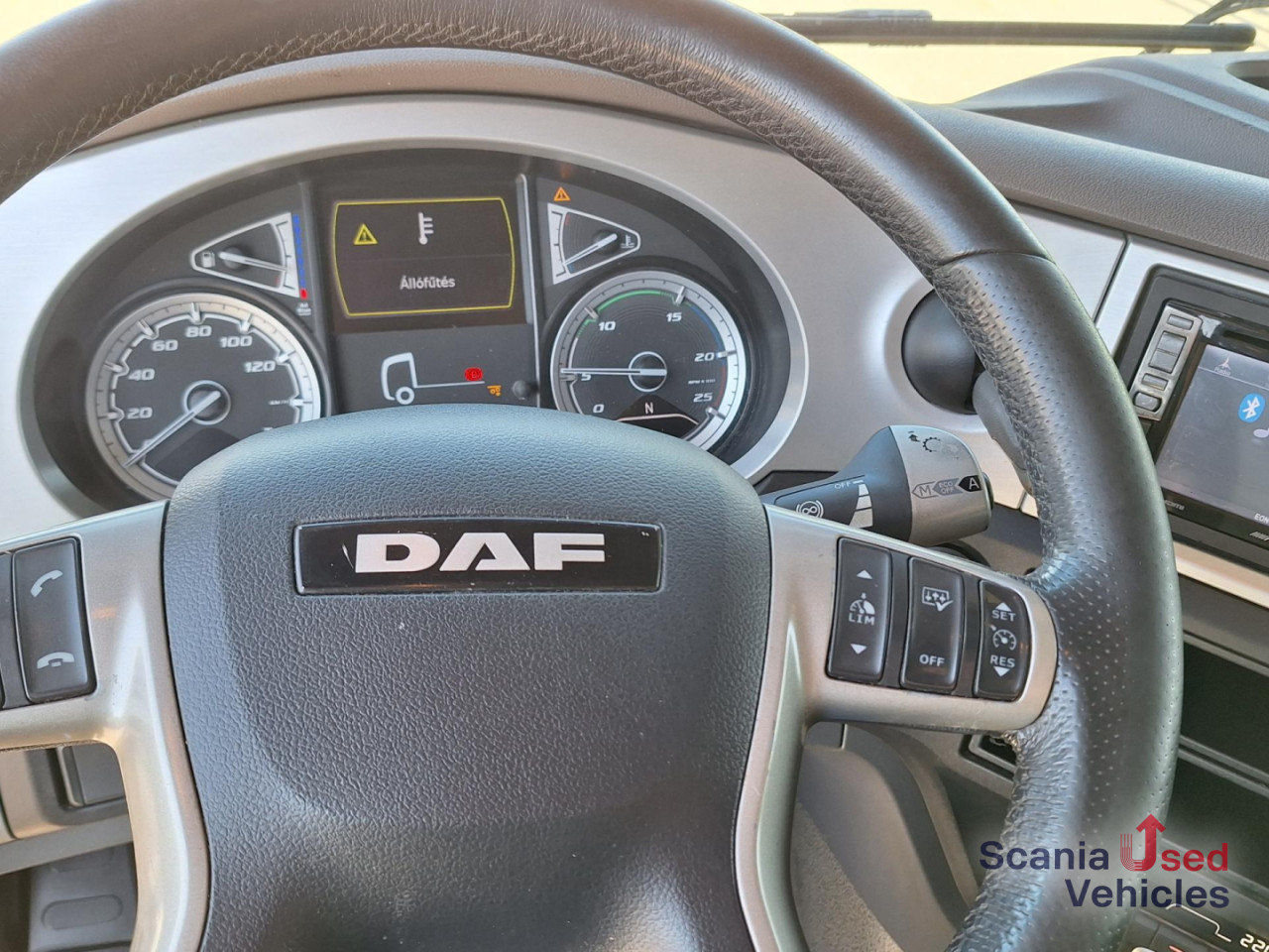 DAF XF 480 6X2 BDF Super Space Lenkachse ! - شاحنات الحاويات/ جسم علوي قابل للتغيير شاحنة: صور 4 DAF XF 480 6X2 BDF Super Space Lenkachse ! - شاحنات الحاويات/ جسم علوي قابل للتغيير شاحنة: صور 4