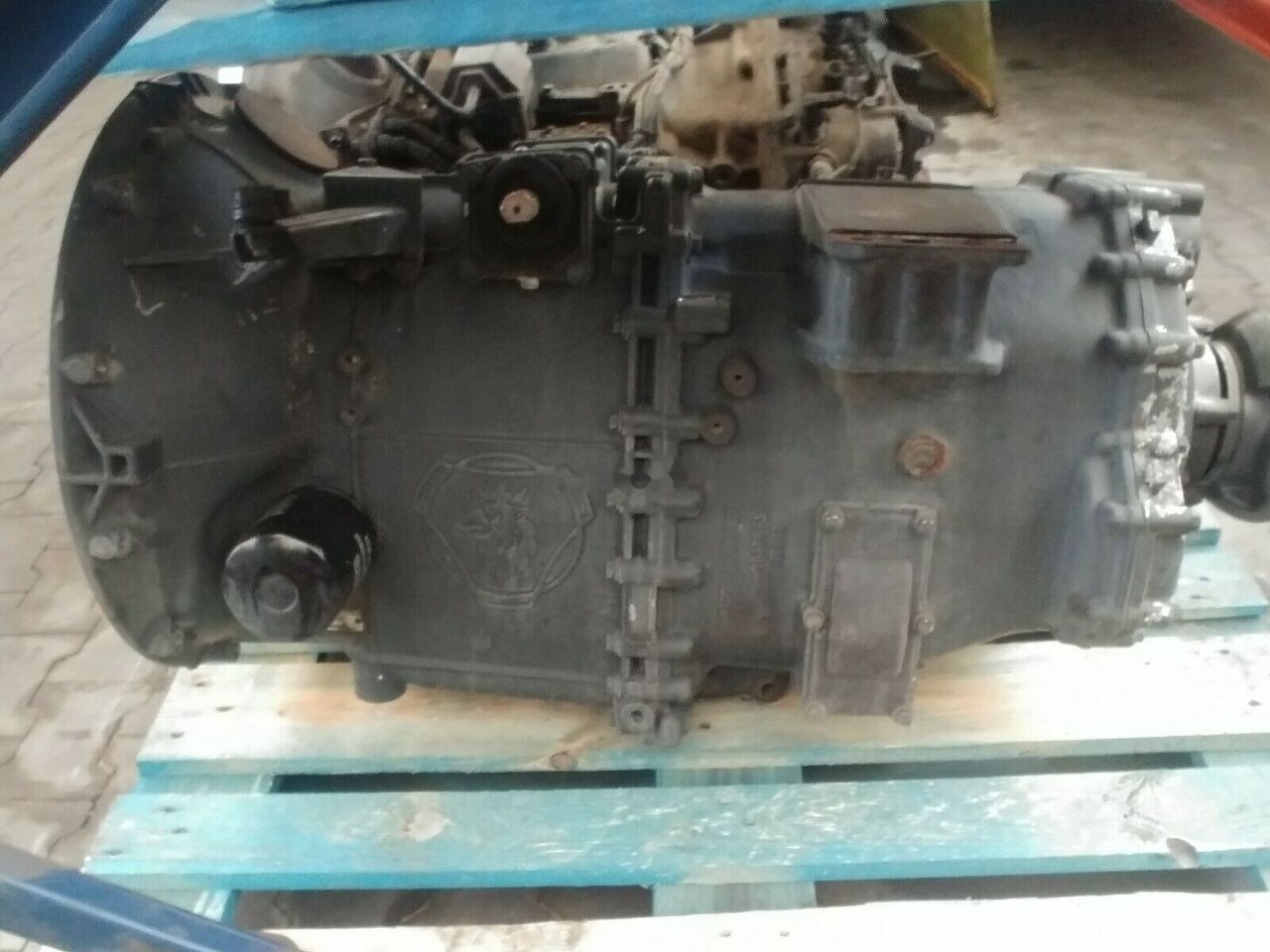 Scania GRS 905 MANUAL OR OPTICRUISE, MINT CONDITION Scania truck - علبة التروس - شاحنة: صور 4 Scania GRS 905 MANUAL OR OPTICRUISE, MINT CONDITION Scania truck - علبة التروس - شاحنة: صور 4