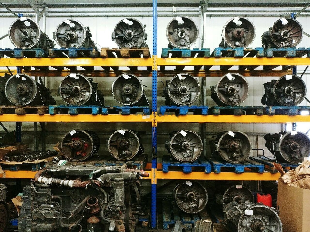 علبة التروس - شاحنة Scania GRS895 MINT CONDITION Scania truck: صور 10 علبة التروس - شاحنة Scania GRS895 MINT CONDITION Scania truck: صور 10