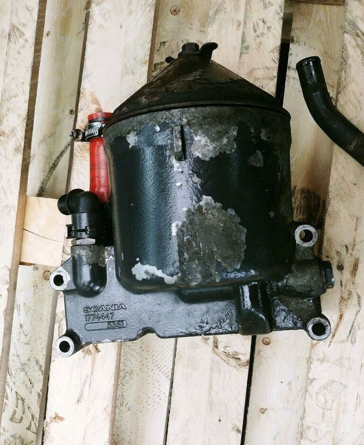Scania OIL CENTRIFUGAL CLEANER, OIL SPINNER ASSEMBLY 1774447 2304242 - فلتر النفط - شاحنة: صور 1 Scania OIL CENTRIFUGAL CLEANER, OIL SPINNER ASSEMBLY 1774447 2304242 - فلتر النفط - شاحنة: صور 1