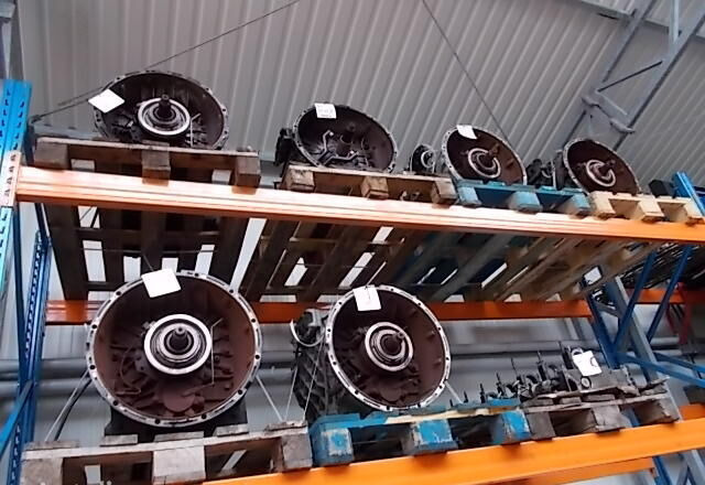 Volvo I-SHIFT AT2612E Volvo FH4 - علبة التروس - شاحنة: صور 2 Volvo I-SHIFT AT2612E Volvo FH4 - علبة التروس - شاحنة: صور 2