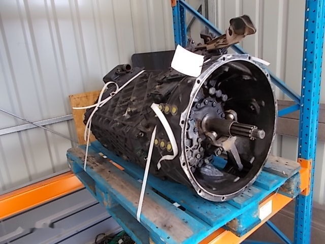 ZF 16S 2221 WITH RETARDER Renault PREMIUM DXI 410 440 450 - علبة التروس - شاحنة: صور 1 ZF 16S 2221 WITH RETARDER Renault PREMIUM DXI 410 440 450 - علبة التروس - شاحنة: صور 1