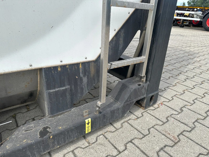 صهريج حاوية CIMC 20FT ISO / 25.020L-1-COMP. / L4BN / UN Portable / T11 / test: 10-2027: صور 9 صهريج حاوية CIMC 20FT ISO / 25.020L-1-COMP. / L4BN / UN Portable / T11 / test: 10-2027: صور 9