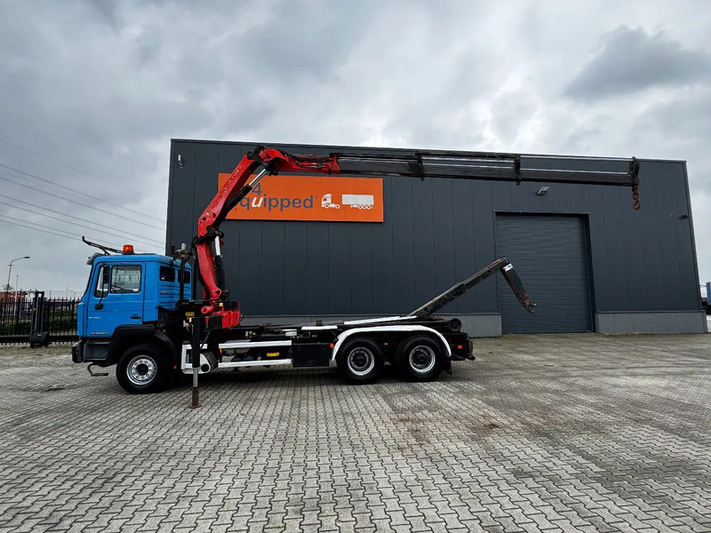 MAN FE 410A, 6x4, EURO 2, Palfinger PK17000 Crane + VDL HOOK, full spring, manual gearbox, MOT 9/2025 - شاحنة ذات الخطاف, شاحنة كرين: صور 1 MAN FE 410A, 6x4, EURO 2, Palfinger PK17000 Crane + VDL HOOK, full spring, manual gearbox, MOT 9/2025 - شاحنة ذات الخطاف, شاحنة كرين: صور 1