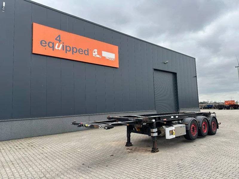 Van Hool 20FT Tipping-chassis, ADR (EX/II, EX/III, FL, AT, OX), SAF, 2 liftaxles - شاحنات الحاويات/ جسم علوي قابل للتغيير نصف مقطورة: صور 2 Van Hool 20FT Tipping-chassis, ADR (EX/II, EX/III, FL, AT, OX), SAF, 2 liftaxles - شاحنات الحاويات/ جسم علوي قابل للتغيير نصف مقطورة: صور 2