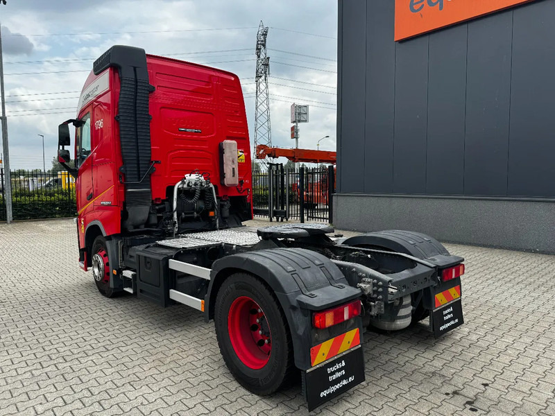 Volvo FH 13.420 Globetrotter, ADR (EX/II, EX/III, FL, AT, OX), EURO-6, 658.723km - شاحنة جرار: صور 4 Volvo FH 13.420 Globetrotter, ADR (EX/II, EX/III, FL, AT, OX), EURO-6, 658.723km - شاحنة جرار: صور 4