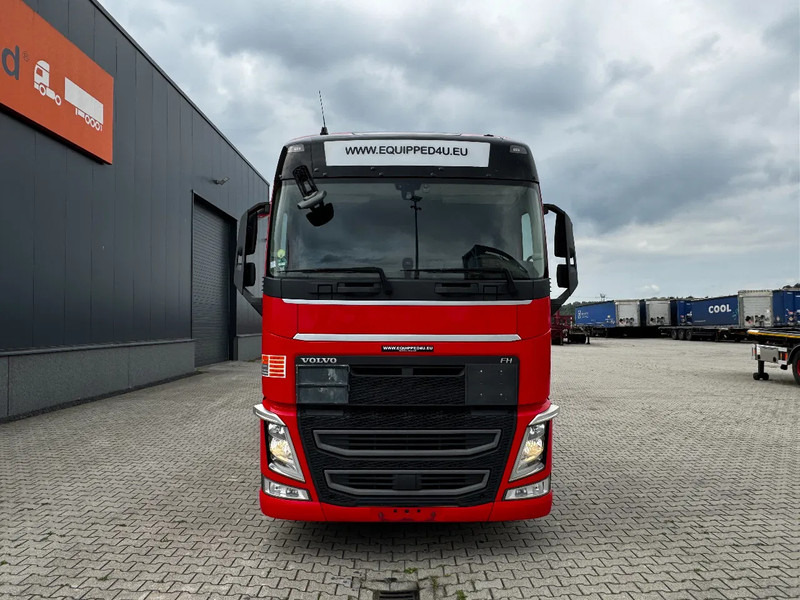Volvo FH 13.420 Globetrotter, ADR (EX/II, EX/III, FL, AT, OX), EURO-6, 658.723km - شاحنة جرار: صور 2 Volvo FH 13.420 Globetrotter, ADR (EX/II, EX/III, FL, AT, OX), EURO-6, 658.723km - شاحنة جرار: صور 2