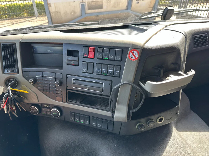 شاحنة جرار Volvo FM 420 Globetrotter, ADR (FL, OX, AT), ALCOA, only 446TKM: صور 20