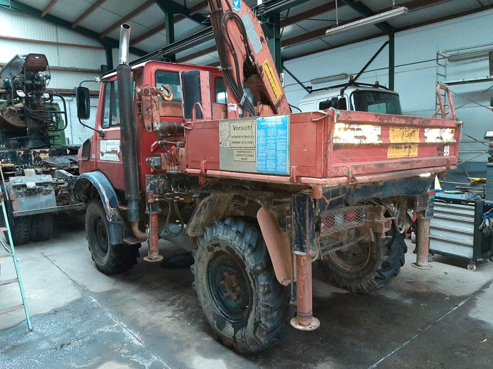 UNIMOG 1250 - شاحنة كرين: صور 2 UNIMOG 1250 - شاحنة كرين: صور 2