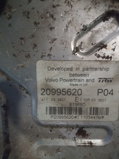 EDC VOLVO FH460 D13C460 20995620 P04 - كتلة التحكم - شاحنة: صور 1 EDC VOLVO FH460 D13C460 20995620 P04 - كتلة التحكم - شاحنة: صور 1