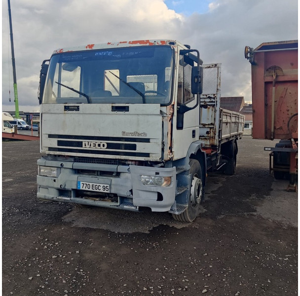 Iveco Eurotech - شاحنات مسطحة: صور 1 Iveco Eurotech - شاحنات مسطحة: صور 1