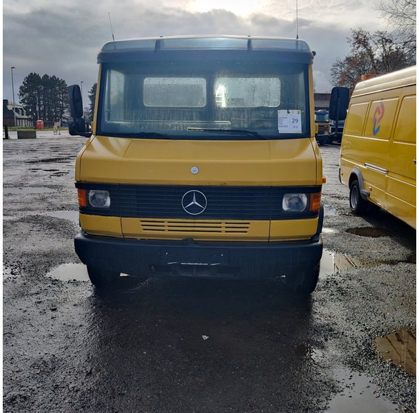 Mercedes-Benz 609 - شاحنة نقل سيارات شاحنة: صور 2 Mercedes-Benz 609 - شاحنة نقل سيارات شاحنة: صور 2