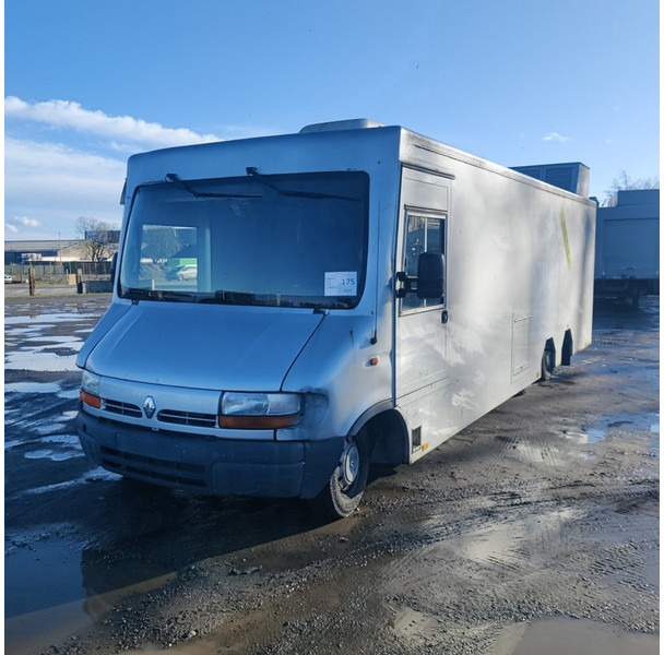 Renault X70T - فان: صور 1 Renault X70T - فان: صور 1