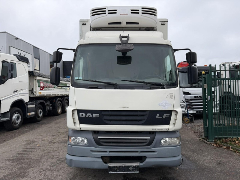 DAF LF 55.300 - 19T FRIGO THERMOKING TS-300e - TAILLIFT - BOX 6m45 x 2m49 x 2m49 - EURO 5 - A/C - BE TRUCK - مبردة شاحنة: صور 2 DAF LF 55.300 - 19T FRIGO THERMOKING TS-300e - TAILLIFT - BOX 6m45 x 2m49 x 2m49 - EURO 5 - A/C - BE TRUCK - مبردة شاحنة: صور 2