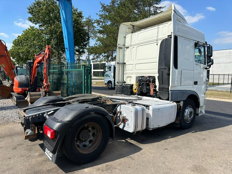 DAF XF 460 RETARDER + PTO HYDR - MX 13L - 460HP - SPACECAB - A/C - FRIGO - SPOILERS - EURO 6 - BE TRUCK - شاحنة جرار: صور 4 DAF XF 460 RETARDER + PTO HYDR - MX 13L - 460HP - SPACECAB - A/C - FRIGO - SPOILERS - EURO 6 - BE TRUCK - شاحنة جرار: صور 4