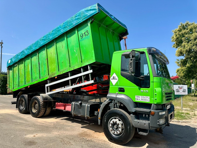 Iveco TRAKKER 310 6x4 STEEL TIPPER / KIPPER 35m³ - MANUAL ZF - BIG AXLES / HUB REDUCTION - STEEL SPRING / BLATT / LAMES - قلابات: صور 1 Iveco TRAKKER 310 6x4 STEEL TIPPER / KIPPER 35m³ - MANUAL ZF - BIG AXLES / HUB REDUCTION - STEEL SPRING / BLATT / LAMES - قلابات: صور 1