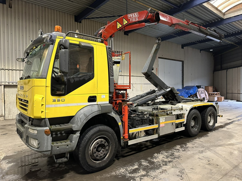 Iveco TRAKKER 350 6x4 HOOKLIFT + CRANE FASSI F120.22 (5/6 F) - *342.000km* - STEEL SPRING / BIG AXLES - AS TRONIC AUTOMATIC GEARBOX - شاحنة ذات الخطاف, شاحنة كرين: صور 3 Iveco TRAKKER 350 6x4 HOOKLIFT + CRANE FASSI F120.22 (5/6 F) - *342.000km* - STEEL SPRING / BIG AXLES - AS TRONIC AUTOMATIC GEARBOX - شاحنة ذات الخطاف, شاحنة كرين: صور 3