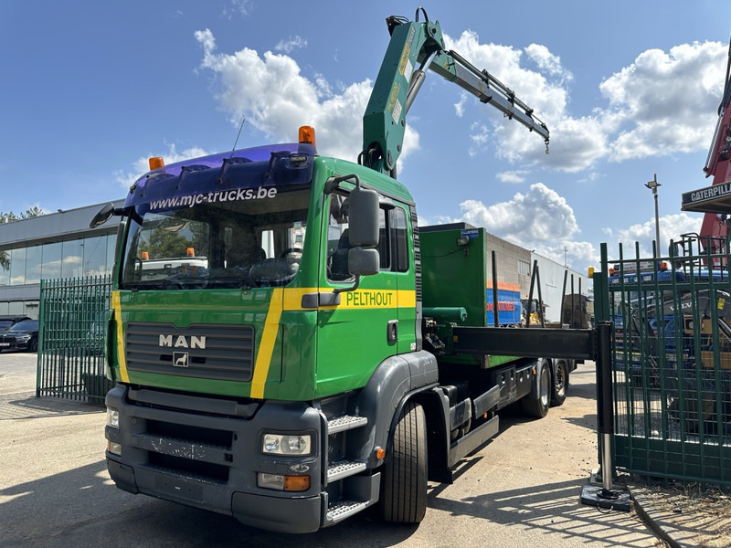 MAN TGA 26.360 6X2 BL + CRANE PALFINGER PK 18500 (4x) - LIFT + STEERING AXLE - PLATFORM 7m75 - MANUAL GEARBOX - شاحنة كرين: صور 5 MAN TGA 26.360 6X2 BL + CRANE PALFINGER PK 18500 (4x) - LIFT + STEERING AXLE - PLATFORM 7m75 - MANUAL GEARBOX - شاحنة كرين: صور 5