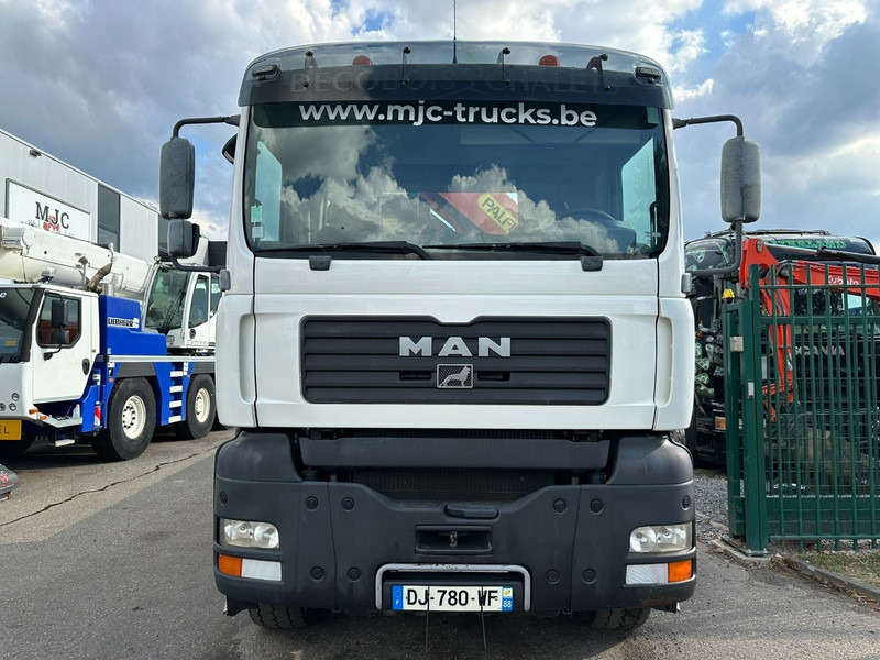 MAN TGA 33.350 6x6 + (27.5m) CRANE PALFINGER PK36002 E 6x + JIB + WINCH - *184.000km* - MANUAL - EURO 3 - شاحنة كرين: صور 3 MAN TGA 33.350 6x6 + (27.5m) CRANE PALFINGER PK36002 E 6x + JIB + WINCH - *184.000km* - MANUAL - EURO 3 - شاحنة كرين: صور 3