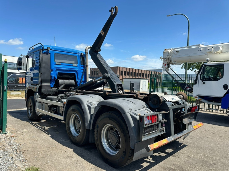 MAN TGA 33.400 6X4 HOOKLIFT AJK NHS20-4930mm - WB 3m60 - MANUAL ZF - STEEL SPRING / BLATT - BIG AXLES / AP ACHSEN - شاحنة ذات الخطاف: صور 4 MAN TGA 33.400 6X4 HOOKLIFT AJK NHS20-4930mm - WB 3m60 - MANUAL ZF - STEEL SPRING / BLATT - BIG AXLES / AP ACHSEN - شاحنة ذات الخطاف: صور 4
