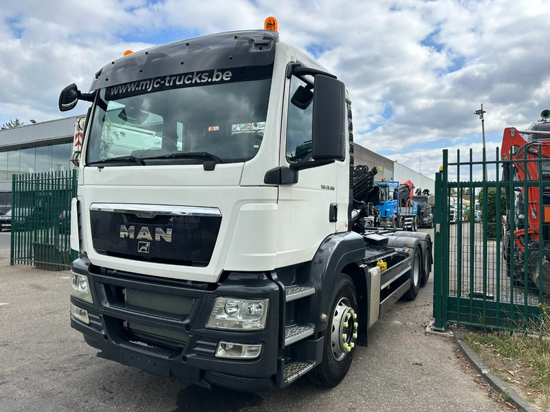 MAN TGS 28.360 6x2 HOOKLIFT 21T HIAB MULTILIFT XR21-S51 - LIFT AXLE - BE TRUCK - شاحنة ذات الخطاف: صور 2 MAN TGS 28.360 6x2 HOOKLIFT 21T HIAB MULTILIFT XR21-S51 - LIFT AXLE - BE TRUCK - شاحنة ذات الخطاف: صور 2