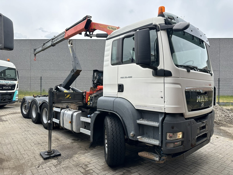 MAN TGS 35.400 8x4 TRIDEM HOOKLIFT T22 + CRANE PALFINGER PK 18001 EH + RADIO - EURO 5 - LIFT/STEERING AXLE - BE TRUCK - شاحنة ذات الخطاف, شاحنة كرين: صور 3 MAN TGS 35.400 8x4 TRIDEM HOOKLIFT T22 + CRANE PALFINGER PK 18001 EH + RADIO - EURO 5 - LIFT/STEERING AXLE - BE TRUCK - شاحنة ذات الخطاف, شاحنة كرين: صور 3