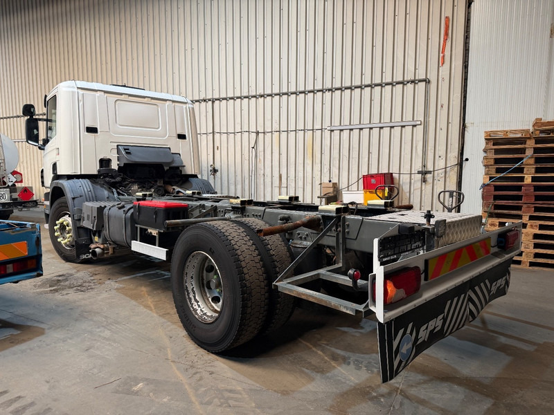 Scania P310 4x2 CHASSIS - ADR (ex tanker) - *322.000km* - AIR SUSPENSION - MANUAL - BE TRUCK - شاحنة صهريج: صور 3 Scania P310 4x2 CHASSIS - ADR (ex tanker) - *322.000km* - AIR SUSPENSION - MANUAL - BE TRUCK - شاحنة صهريج: صور 3
