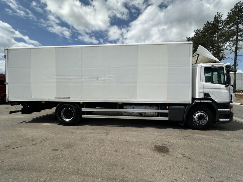 Scania P320 RETARDER - CLOSED BOX 8m25 x 2m47 x 2m30 - TAILLIFT 2000kg - EURO 6 - GOOD CONDITION - بصندوق مغلق شاحنة: صور 4 Scania P320 RETARDER - CLOSED BOX 8m25 x 2m47 x 2m30 - TAILLIFT 2000kg - EURO 6 - GOOD CONDITION - بصندوق مغلق شاحنة: صور 4