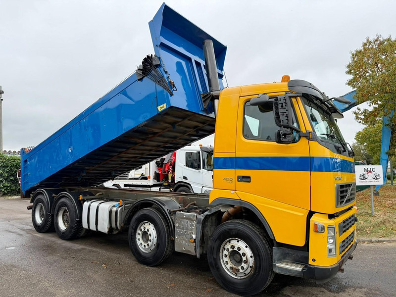 Volvo FH 400 8X4 TIPPER (insulated/isolé) - MANUAL 3+3 - STEEL SPRING / BLATT - EURO 5 - TUV 01/2026 - AXLES HUB REDUCTION - BE TRUCK - قلابات: صور 1 Volvo FH 400 8X4 TIPPER (insulated/isolé) - MANUAL 3+3 - STEEL SPRING / BLATT - EURO 5 - TUV 01/2026 - AXLES HUB REDUCTION - BE TRUCK - قلابات: صور 1