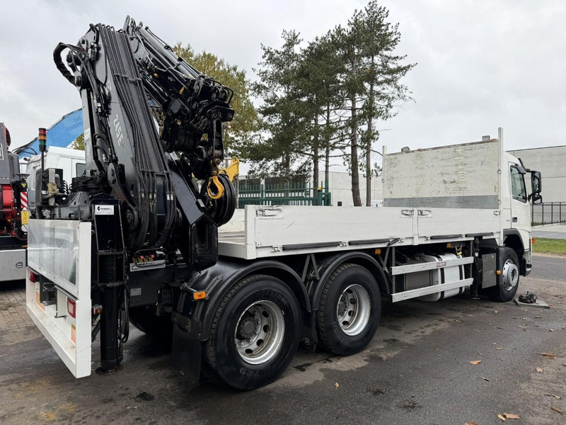 Volvo FM 300 6x4 + (25.8m!) PRITSCHE + KRAN HIAB 245 E-5 + JIB 65 X-3 + 2 ME - *228.000km* - MANUAL - A/C - EURO 3 - BELGIAN TRUCK - شاحنات مسطحة, شاحنة كرين: صور 4 Volvo FM 300 6x4 + (25.8m!) PRITSCHE + KRAN HIAB 245 E-5 + JIB 65 X-3 + 2 ME - *228.000km* - MANUAL - A/C - EURO 3 - BELGIAN TRUCK - شاحنات مسطحة, شاحنة كرين: صور 4