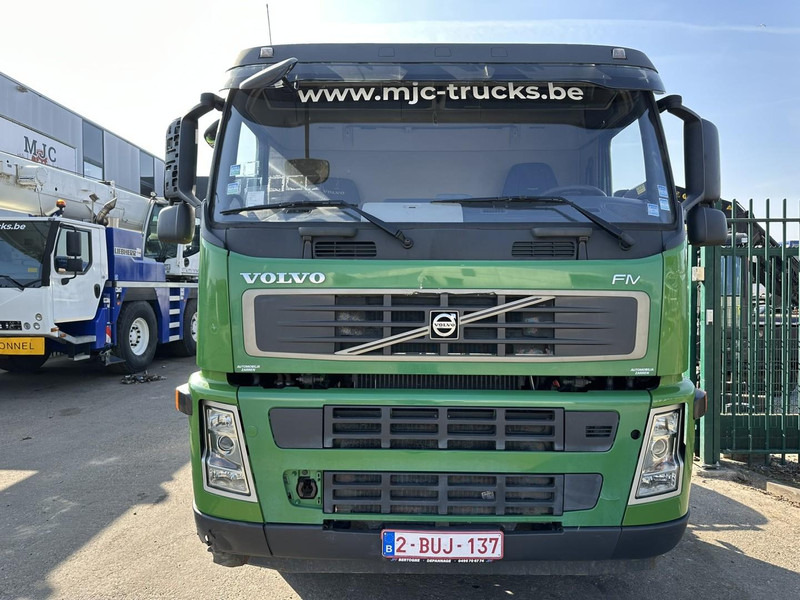 Volvo FM 340 8x2 CHASSIS (7m35) - LIFT+STEERING AXLE - MANUAL GEARBOX - EURO 3 - TÜV 05/2025 - BE TRUCK - الشاسيه شاحنة: صور 3 Volvo FM 340 8x2 CHASSIS (7m35) - LIFT+STEERING AXLE - MANUAL GEARBOX - EURO 3 - TÜV 05/2025 - BE TRUCK - الشاسيه شاحنة: صور 3