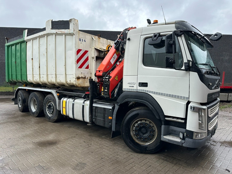 Volvo FM 420 8x2 HOOKLIFT + CRANE PALFINGER PK19.001 SLD B - *294.000km* - EURO 6 - LIFT + STEERING AXLE - I SHIFT - شاحنة ذات الخطاف, شاحنة كرين: صور 1 Volvo FM 420 8x2 HOOKLIFT + CRANE PALFINGER PK19.001 SLD B - *294.000km* - EURO 6 - LIFT + STEERING AXLE - I SHIFT - شاحنة ذات الخطاف, شاحنة كرين: صور 1