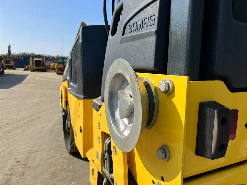 Bomag BW100 AD-5 - NEW - مدحلة: صور 5 Bomag BW100 AD-5 - NEW - مدحلة: صور 5