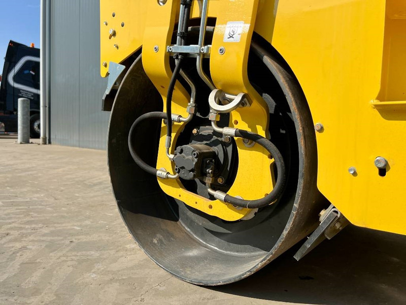 مدحلة جديد Bomag BW100 AD-5: صور 20 مدحلة جديد Bomag BW100 AD-5: صور 20
