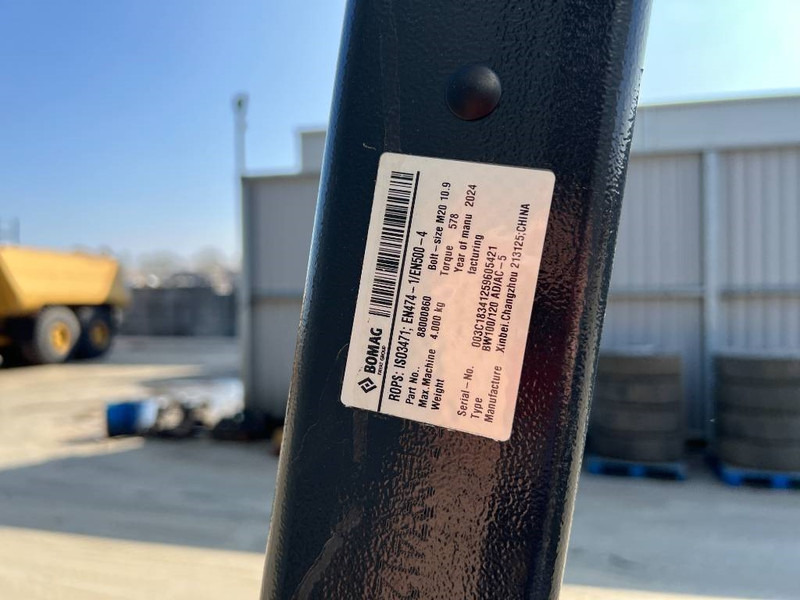 مدحلة جديد Bomag BW100 AD-5: صور 15 مدحلة جديد Bomag BW100 AD-5: صور 15