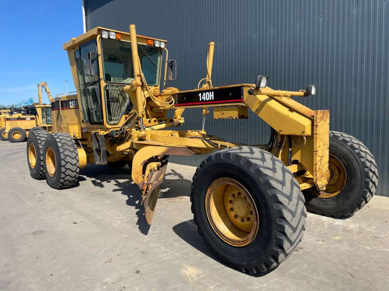 Cat 140H - 3306 Engine - آلة تسوية الأرض: صور 3 Cat 140H - 3306 Engine - آلة تسوية الأرض: صور 3