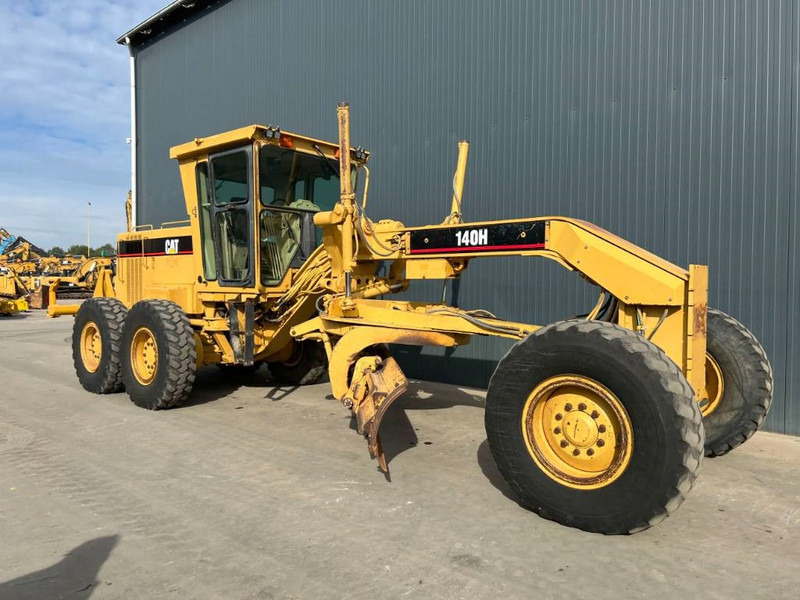 Cat 140H - آلة تسوية الأرض: صور 3 Cat 140H - آلة تسوية الأرض: صور 3